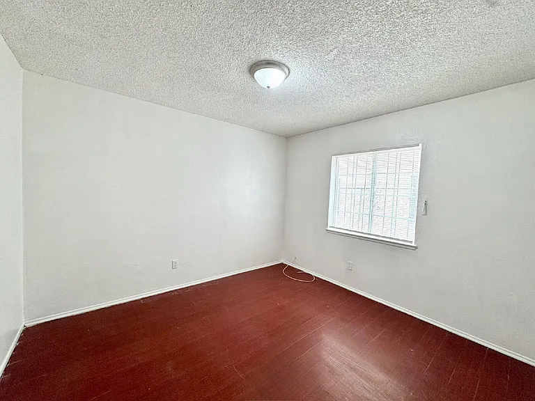 3427 E Cheyenne Ave #B — Photo 33