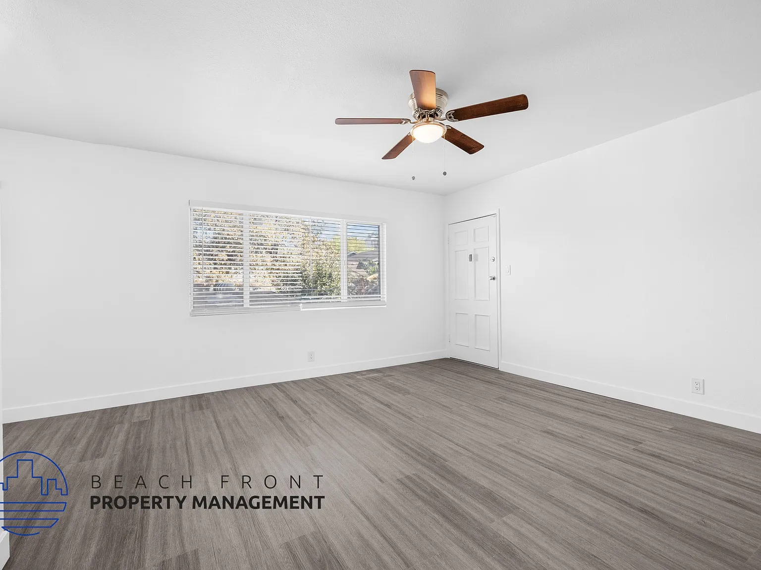 1855 Stanley Ave. — Photo 3