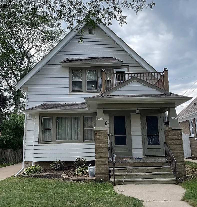 2 bed, 1000 sqft, $1,475 — Photo 1