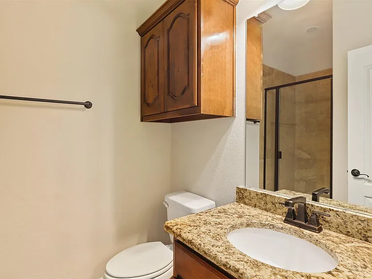 8110 Fenwick Ct — Photo 9