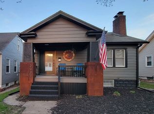 2923 Farnam St, Davenport, IA 52803
