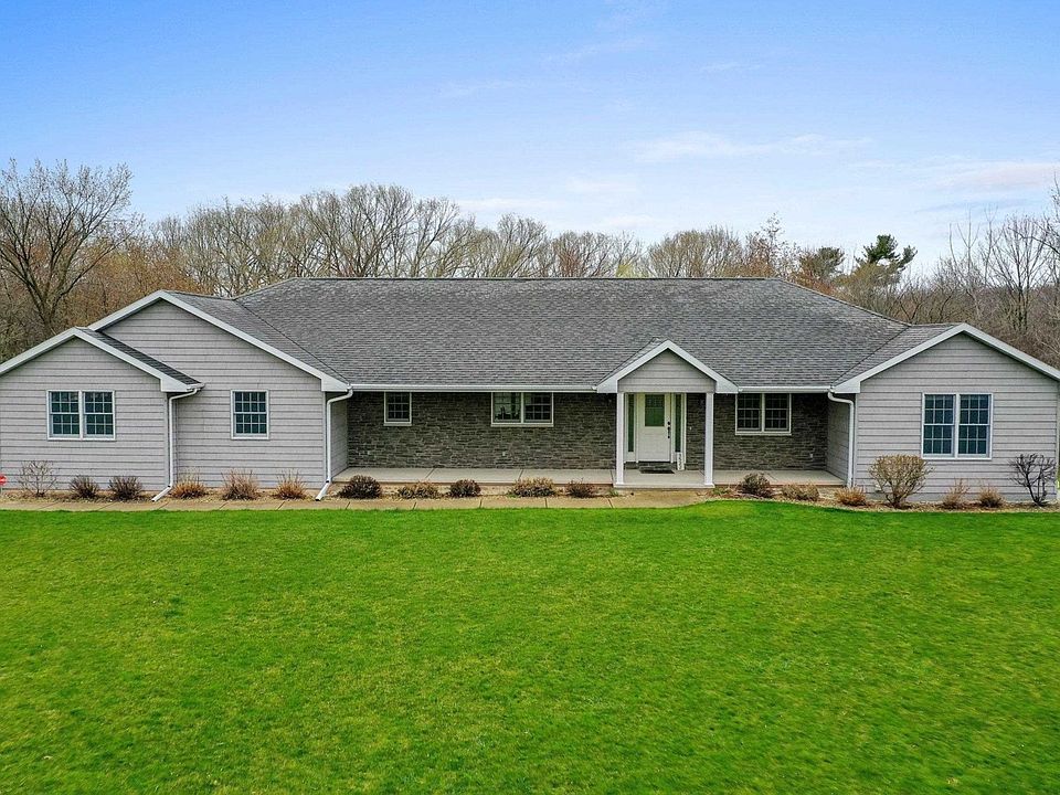 1st image of 3522 Sand Acres Dr