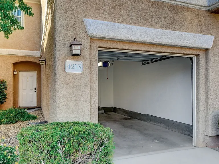 251 S Green Valley Pkwy #4213 — Photo 7