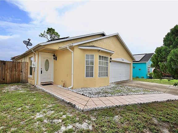 2nd image of 1017 Vista Palma Way