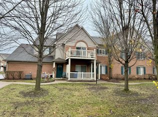 314 Marigold Cir, Westland, MI