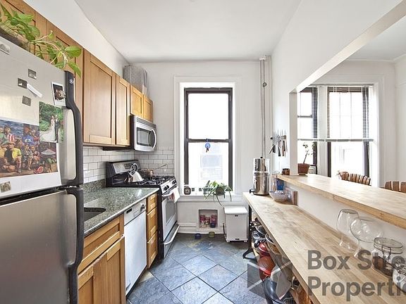 4th image of 54 Saint Nicholas Ave #3A