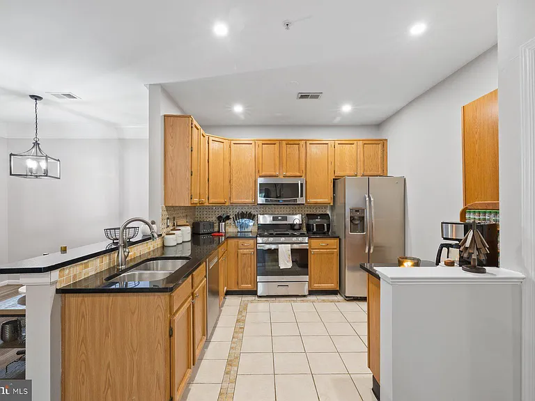 6551 Grange Ln #202 — Photo 21