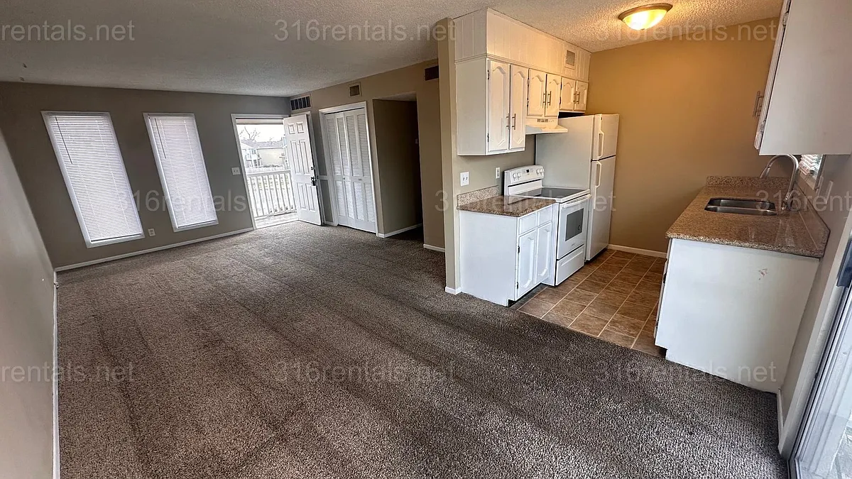 Building Photo - 6716 W Par Ln #4
