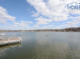 N29W27389 Peninsula Dr, Pewaukee, WI 53072