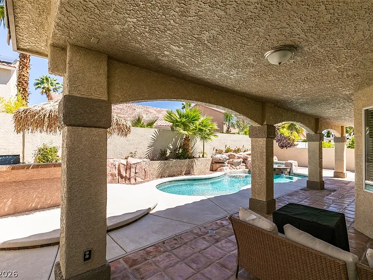 9620 Sedona Hills Ct — Photo 46