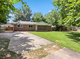 49 E Valley Dr, Farmington, AR 72730