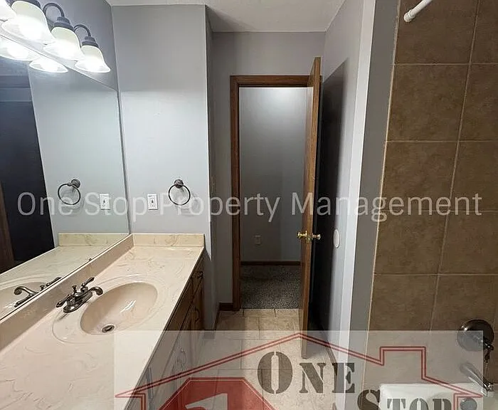 2612 SE 7th Street Ter — Photo 14
