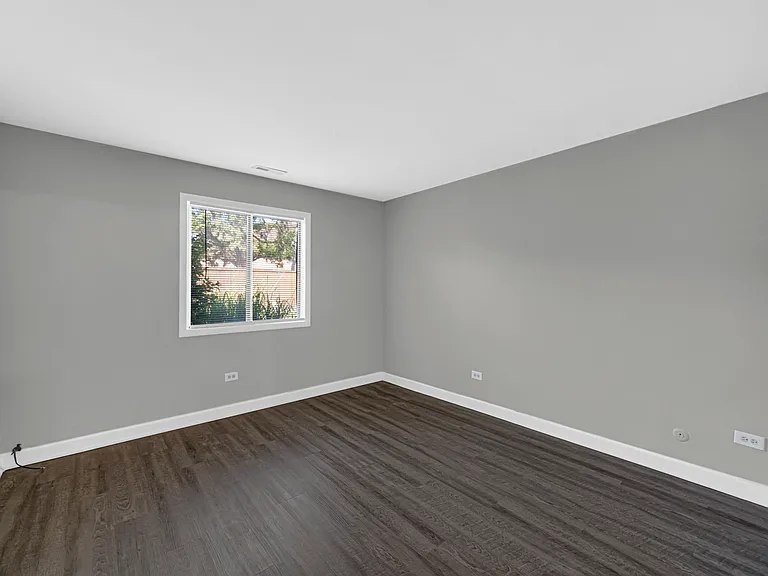847 Oxford Pl #847 — Photo 18