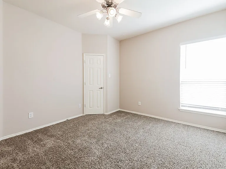 9915 Wethers Field Cir — Photo 14