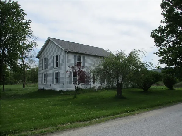 717 Pat Farley Rd, South New Berlin, NY 13843