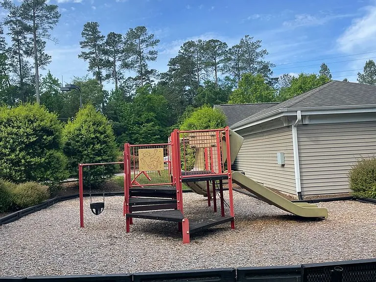 912 Providence Glen Dr — Photo 21