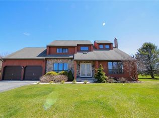 4955 Poplar Cir, Schnecksville, PA 18078