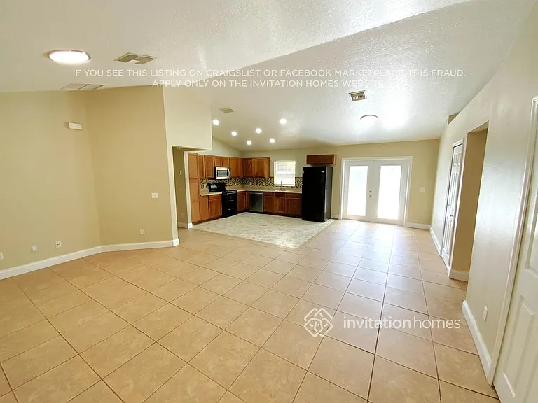 1808 Courtland Blvd — Photo 2