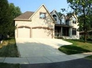 3929 Elm St, Downers Grove, IL 60515