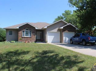 2054 E 6th Ave, Emporia, KS 66801