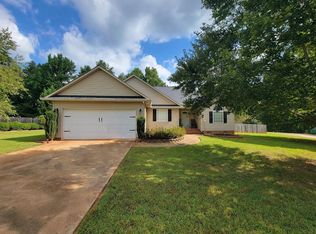 121 Deer Track Ln, Gaffney, SC 29341