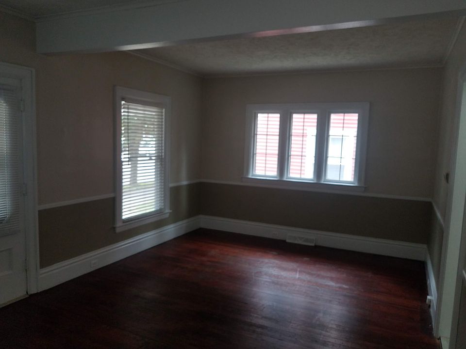 1st image of 1161 Fulton St E