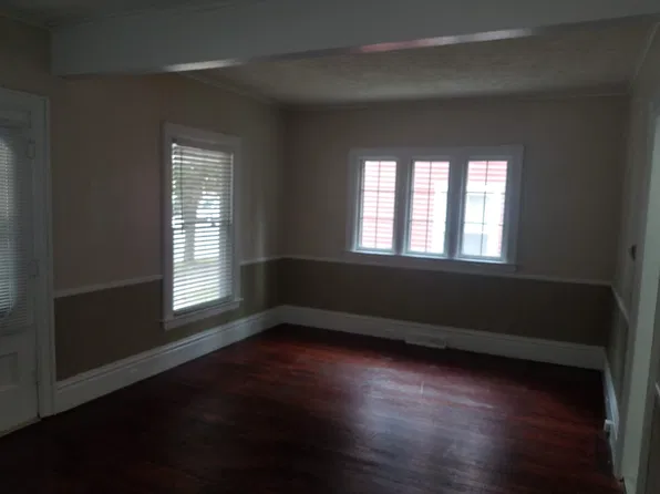 1161 Fulton St E, Grand Rapids, MI 49503