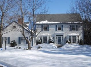 2400 Cedar Dr, Brookfield, WI 53045