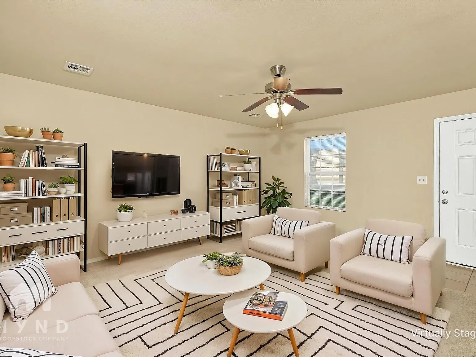 3 bed, 2.0 bath, 1166 sqft, $1,415 — Photo 2