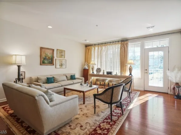 4305 Pointe Gate Dr #4305, Livingston Twp., NJ 07039