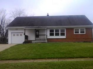65 Lexington Dr, Hamilton, OH 45013