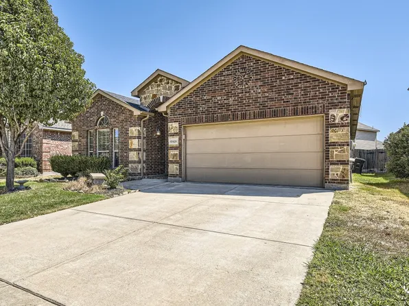 10928 Braemoor Dr, Fort Worth, TX 76114