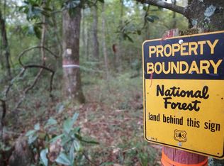 7119 Robertson Rd, Meadville, MS 39653