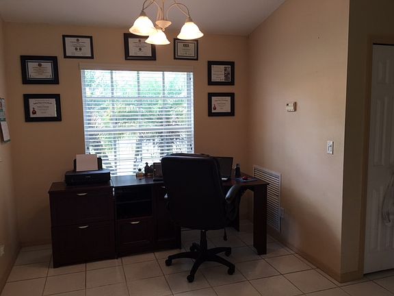 5th image of 2368 SW Caballero St