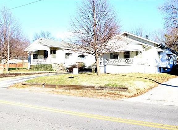 3rd image of 225 S Ash Ave