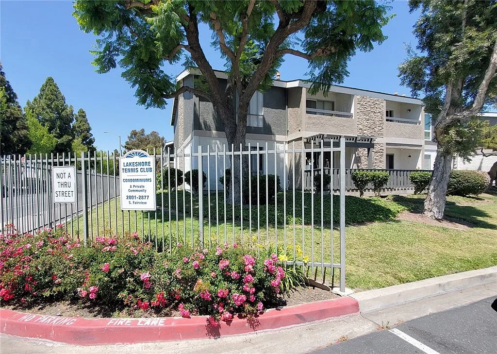 1 bed, 621 sqft, $2,300 — Photo 1