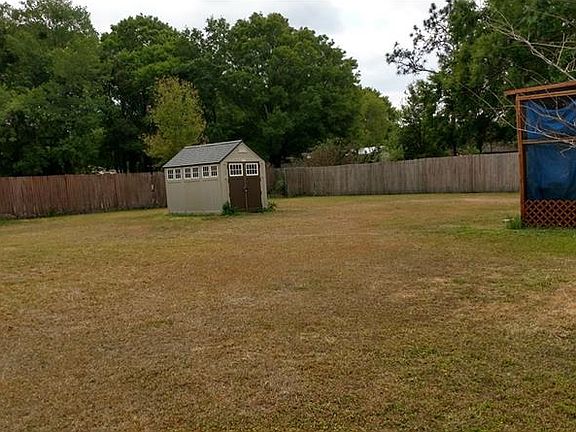 5th image of 6106 Mangrove Dr