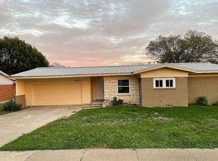 3921 Bonnie Dr, Fort Worth, TX 76116