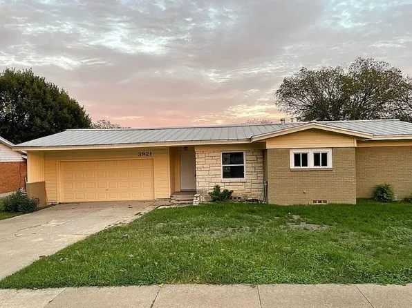 3921 Bonnie Dr, Fort Worth, TX 76116