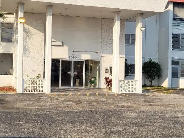 2060 NW 48th Terrace #201, Lauderhill, FL 33313