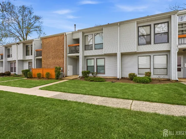 7 Dennison Dr #D, Hightstown, NJ 08520
