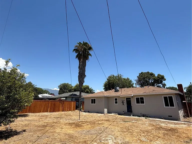8232 Malven Ave — Photo 16