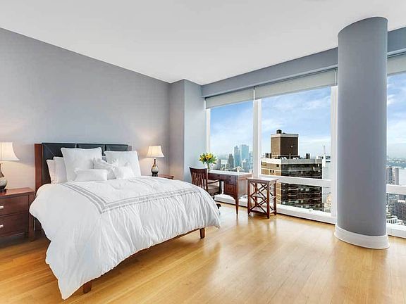 2nd image of 25 Columbus Cir #58G