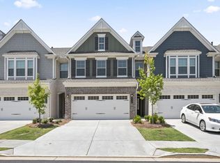 2140 Lanier Hbr, Buford, GA 30518