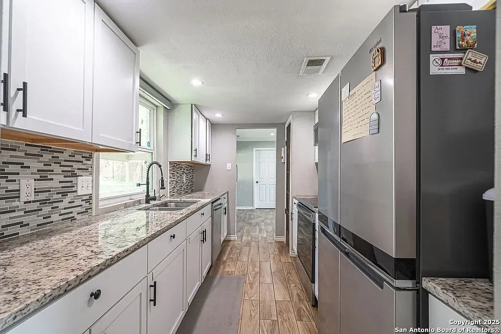 4515 Golf View Drive - 1 — Photo 3