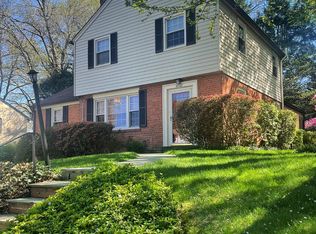 5802 Madawaska Rd, Bethesda, MD 20816