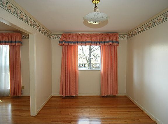 Formal dining room