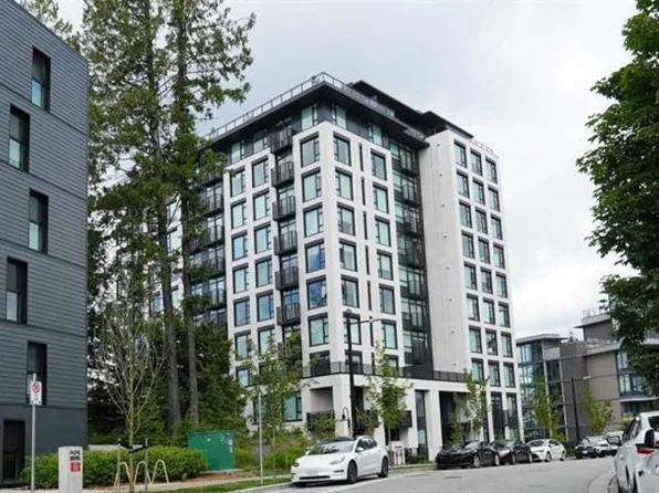 8750 University Cres #502, Burnaby, BC V5A 0C8