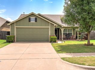 16055 S 88th Pl, Bixby, OK 74008