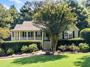 109 Highland View Pass, White, GA 30184